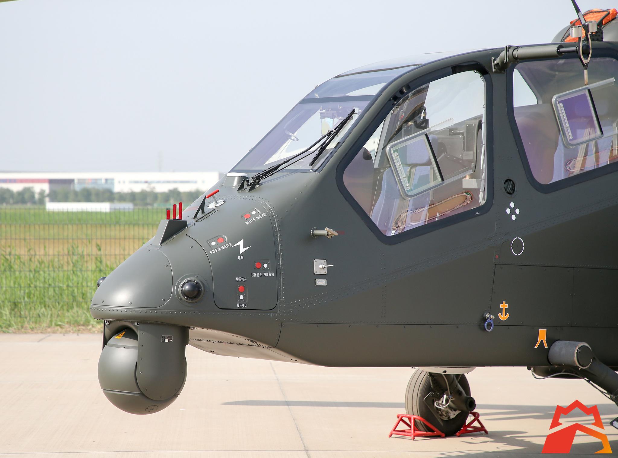 直-19头顶一神秘装备亮相 中国坦克杀手战力凶悍