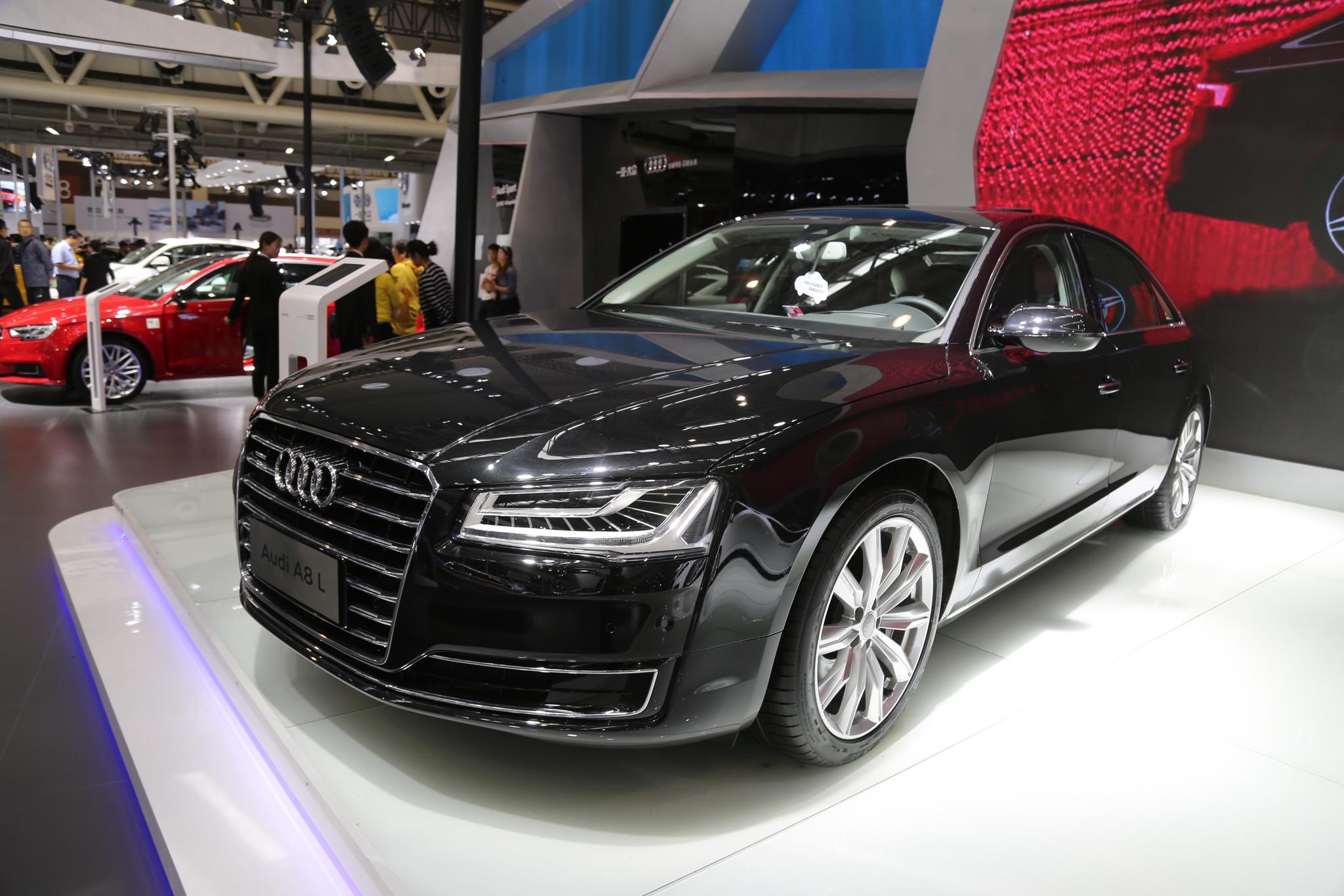 汽车界科技巨人 奥迪a8最低价一马当先