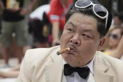 配戏成龙李连杰洪金宝华仔古天乐张柏芝 避谈周星驰