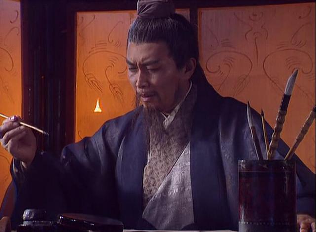 中,蜀汉丞相,武侯诸葛亮向蜀汉后主刘禅推荐了郭攸之,费祎,董允,向宠