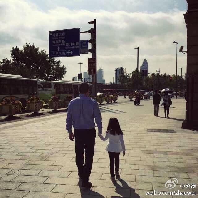 李晨范冰冰是上帝派来拯救薛之谦的吗?