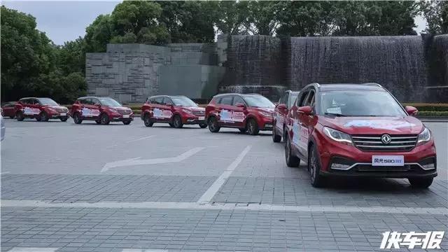 这台SUV预售10万起，还配个小秘书！