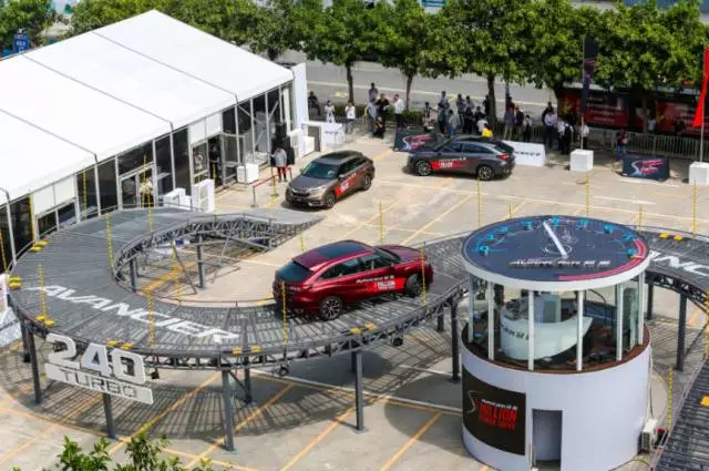 冠道百万人试驾激“擎”上演；一汽丰田包下一座城！