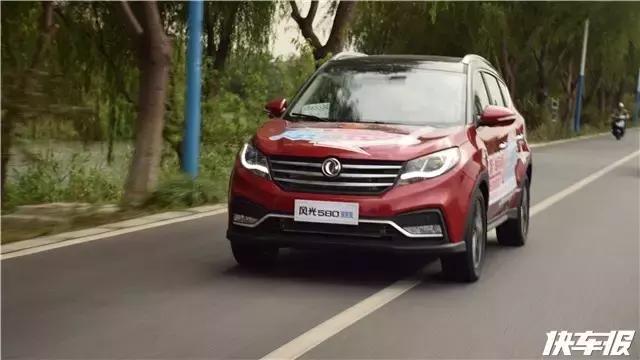 这台SUV预售10万起，还配个小秘书！