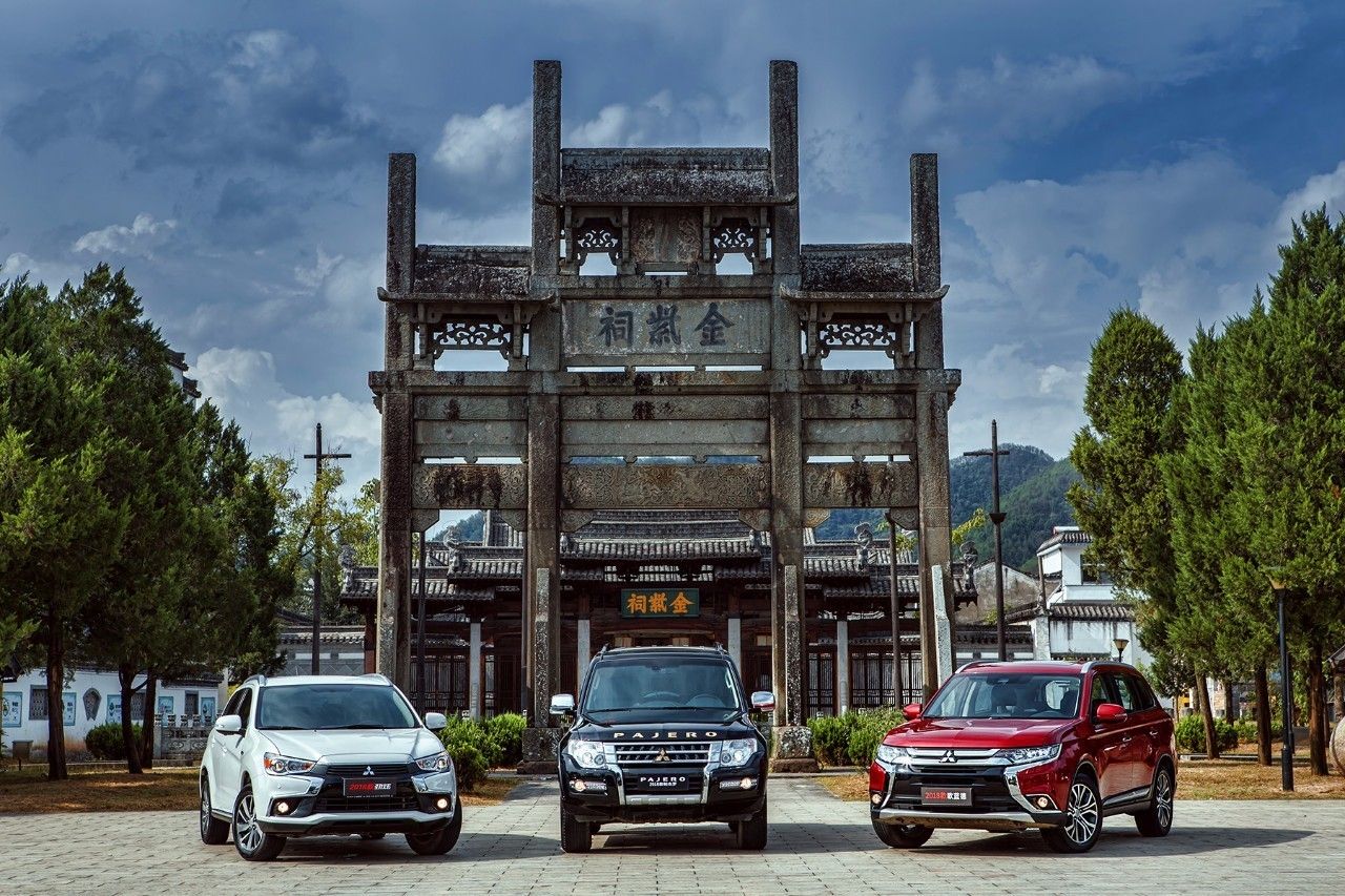 青藏公路上能够和普拉多PK的也就只有它了
