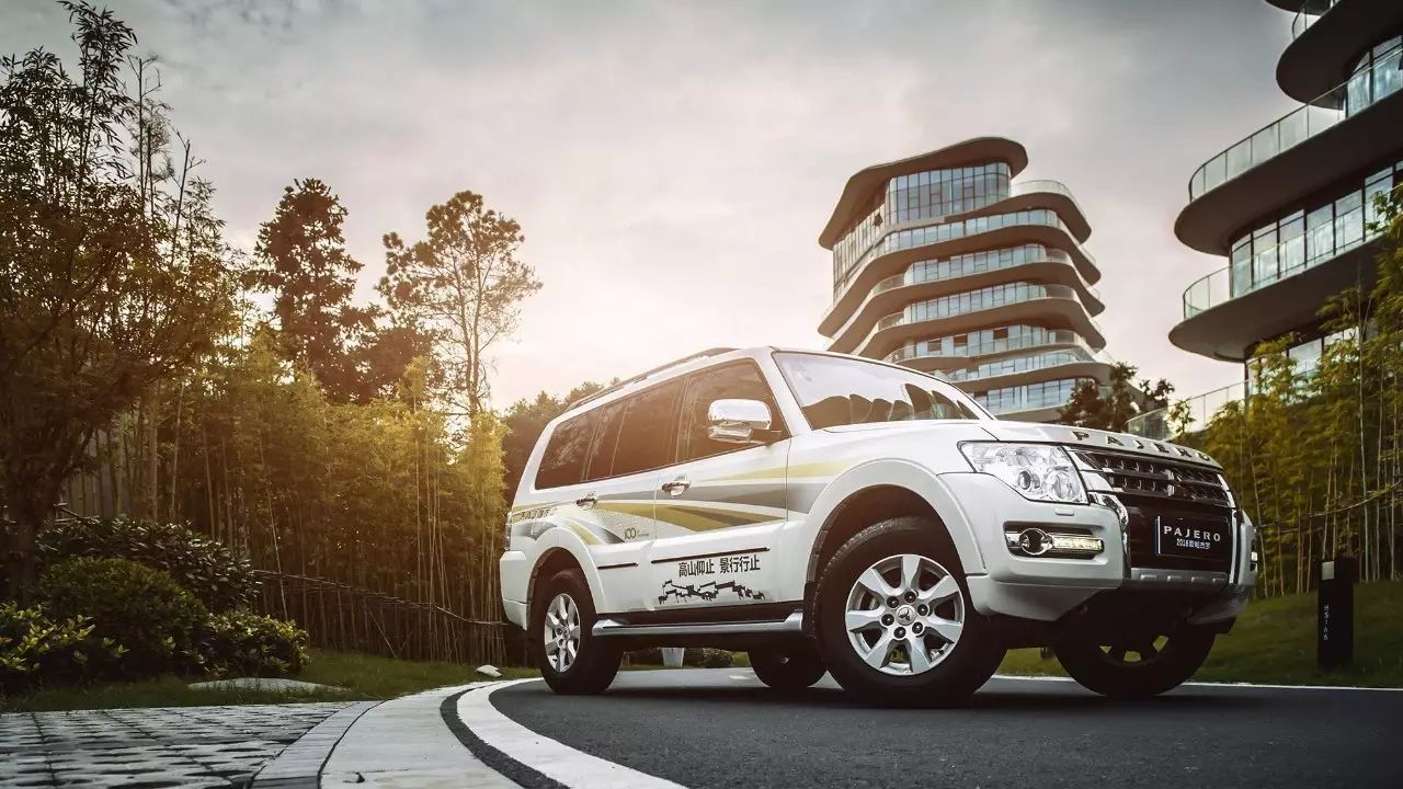 青藏公路上能够和普拉多PK的也就只有它了