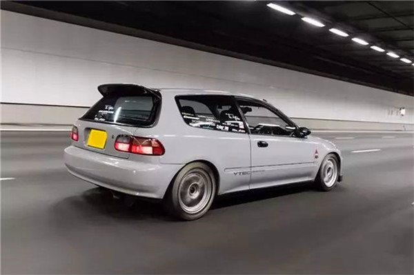 95%的司机都不知道汽车这些贴心设计是为了省油！