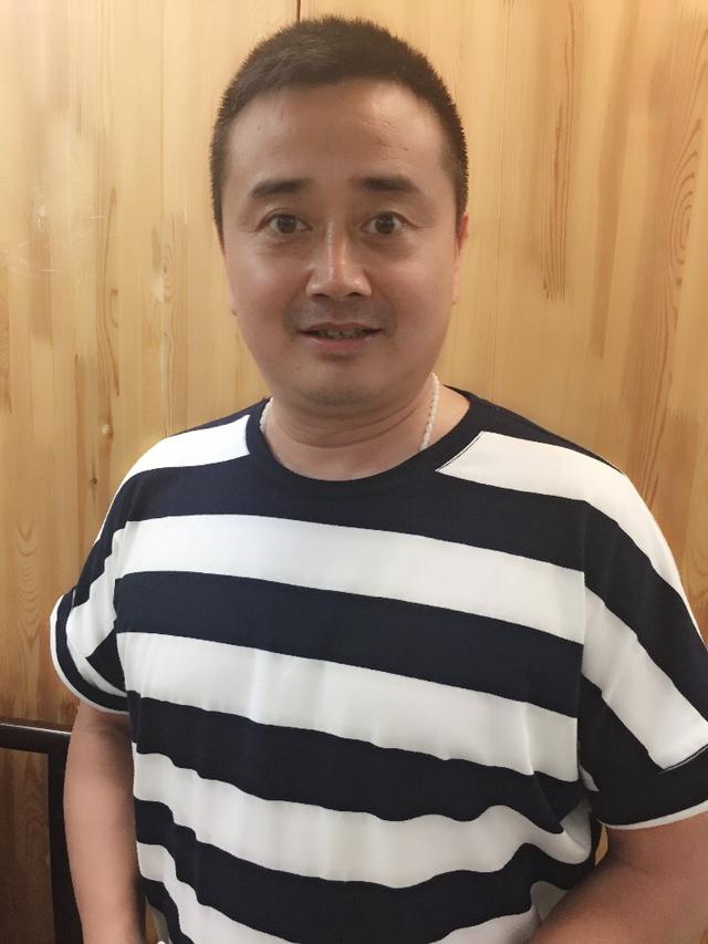 赵本山最帅男弟子,32岁考大学,娶丑妻至今都没红|赵本山|闫光明|弟子