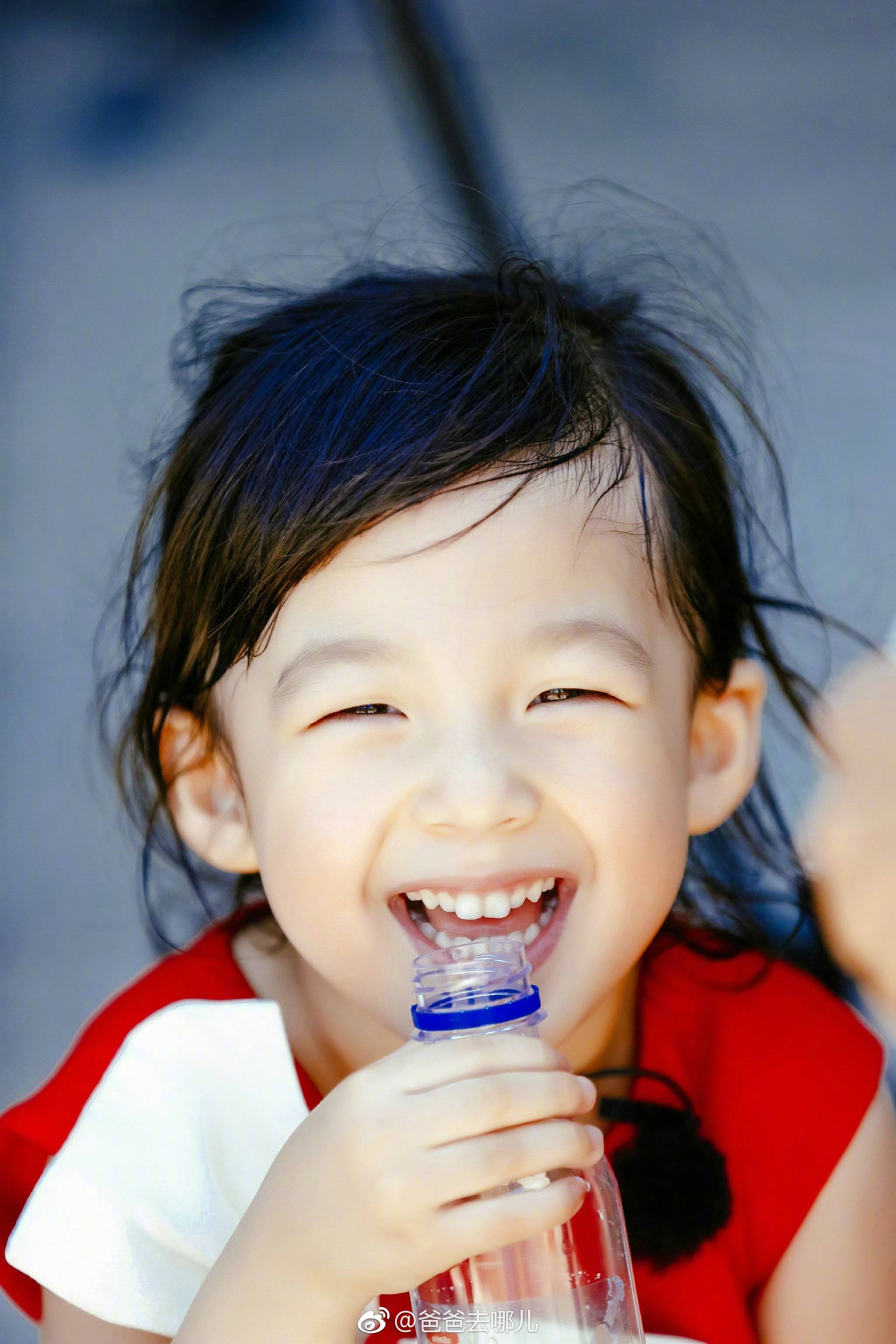 小泡芙那么萌,怪不得嗯哼大王要撩她|泡芙|大王|周杰伦_新浪网