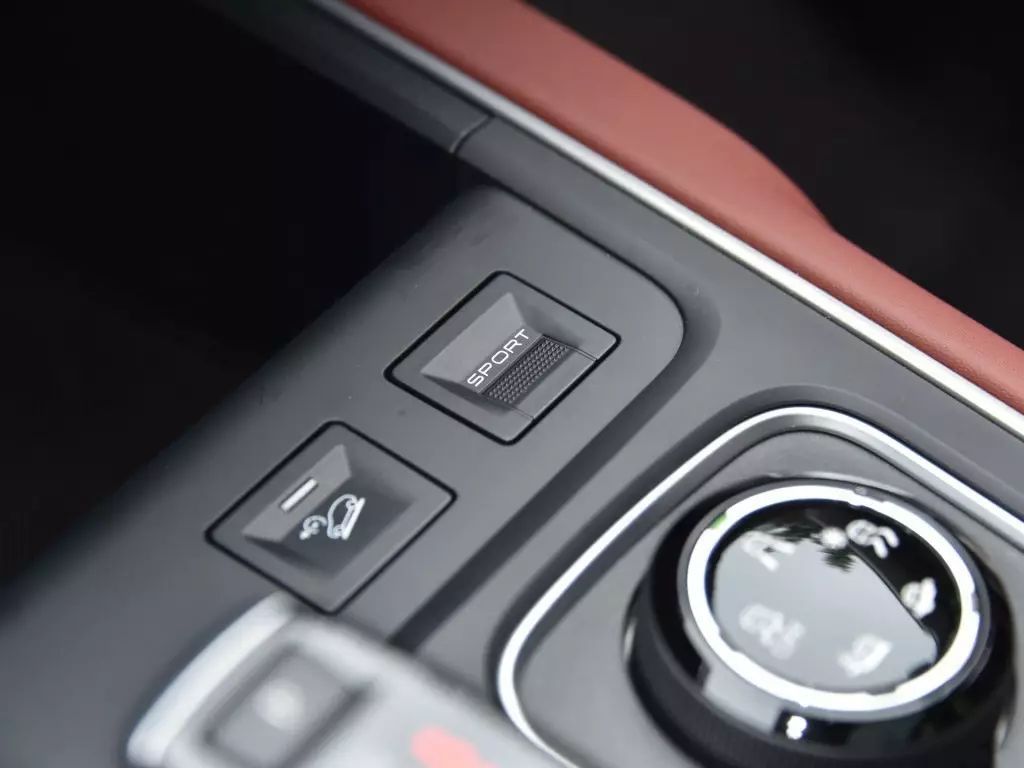 不到20万就能买高配，来自法国的合资SUV买哪款好？