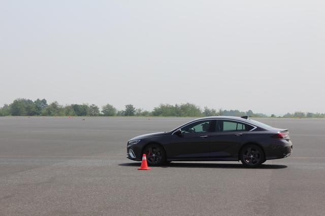 原装配备赛车座椅和Brembo卡钳的君威GS什么来头？