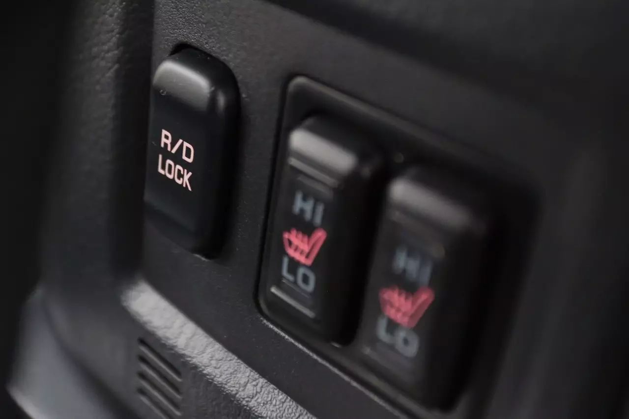 青藏公路上能够和普拉多PK的也就只有它了