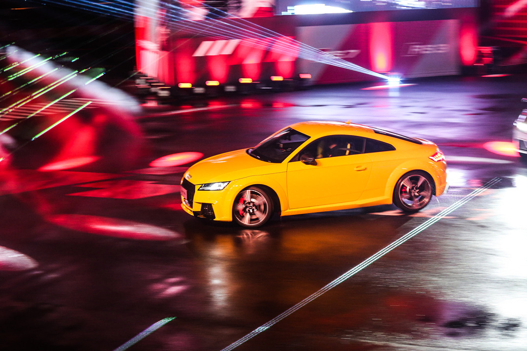 飙车迷必选：速度与激情4迅雷高速下载 (飙车游戏视频)