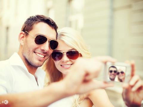 2017流行英语怎么说:照骗,暖男,低调,抢风头~