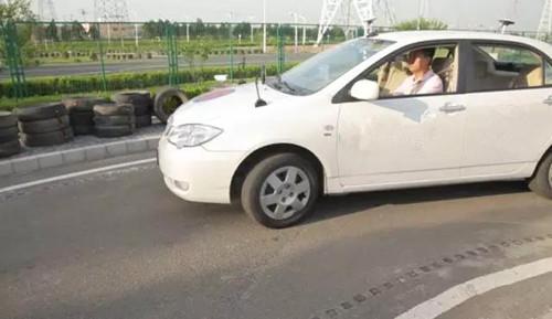 老婆学会这五张图 再也不担心曲线行驶 绝对不会扣分