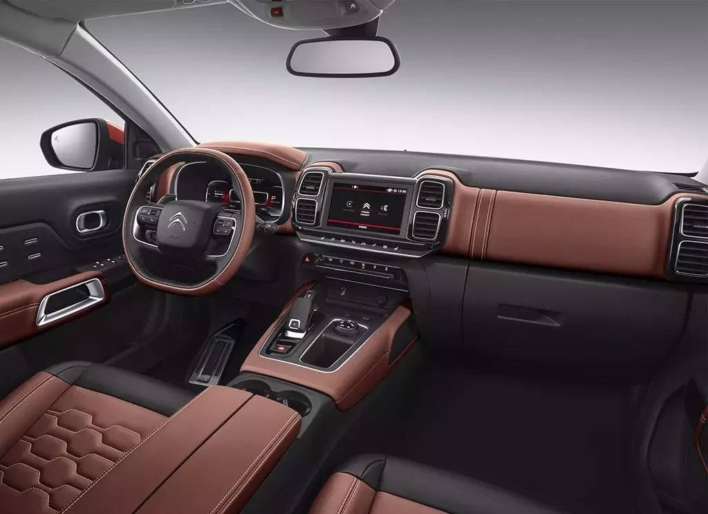 国庆开这些SUV回家，丈母娘和小姨子都夸你棒！