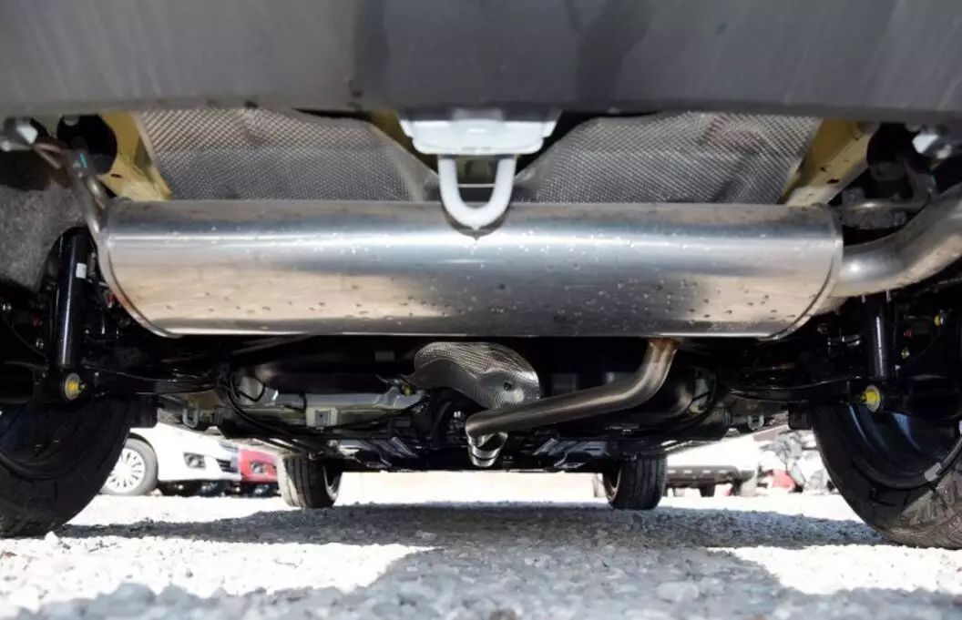 铃木本想靠Ta咸鱼翻身，结果又掉坑了