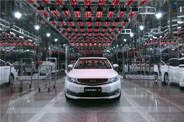 在这家星巴克里 我找到了吉利帝豪GL的高质感基因