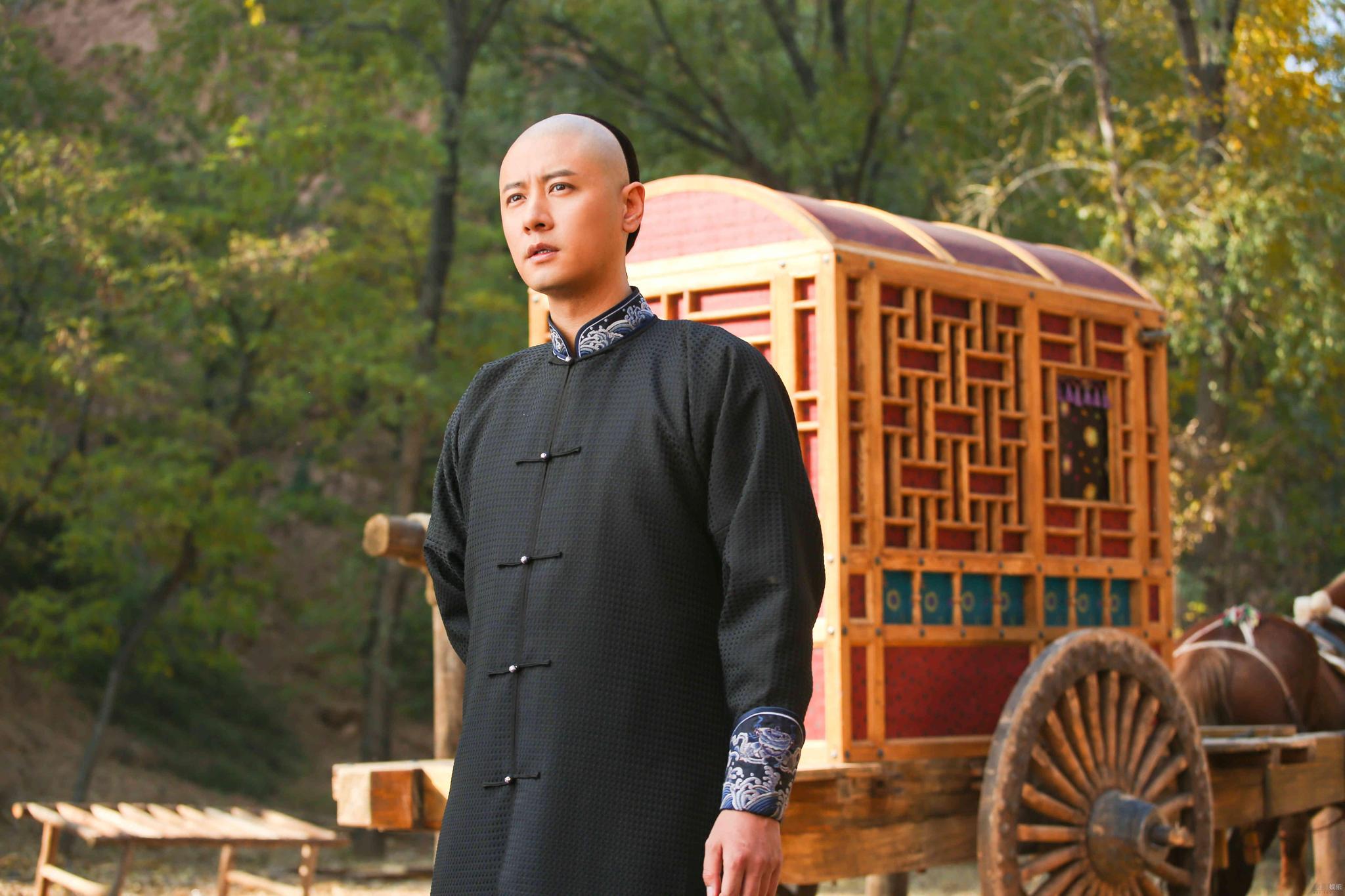 《那年花开》赵大人不敢表白 网友: 你们快官商勾结