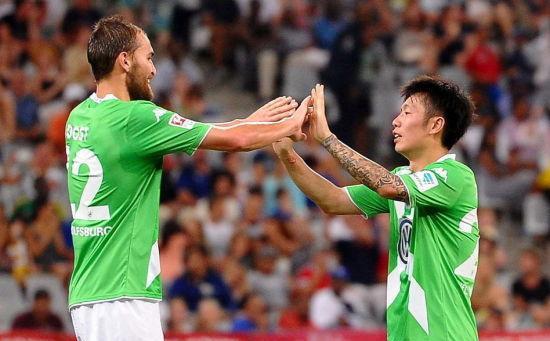 好消息!又一位中国球员,将要去欧洲踢球!