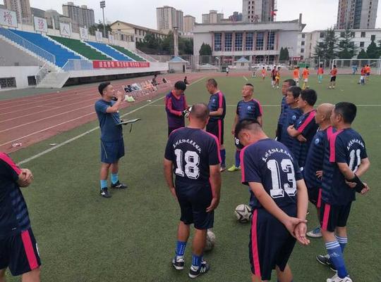 兰州足协元老队代表兰州征战全国元老足球赛