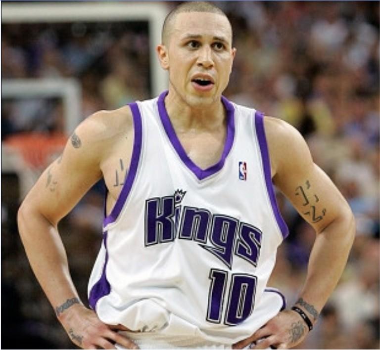 但是大家往往会忘记一个稳定扎实又时常给人惊喜的名字:迈克-毕比