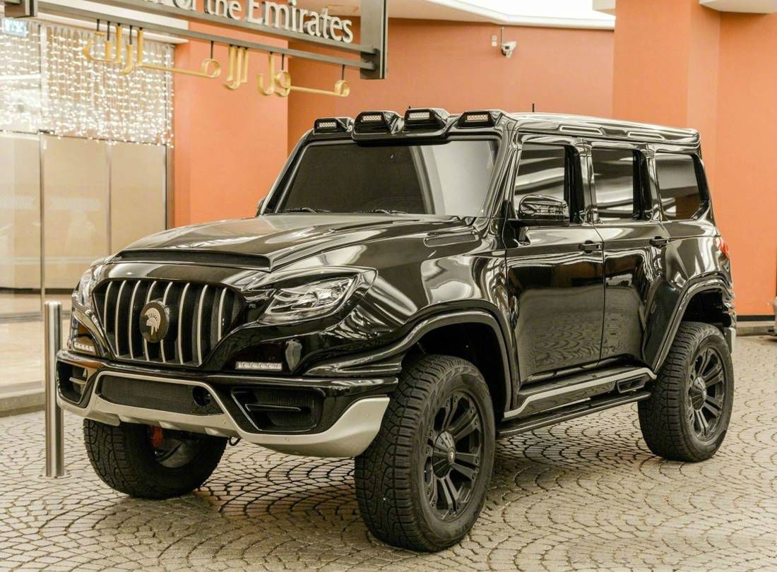 花200万爆改奔驰g,碾压路虎不成反被嘲笑是娘炮车