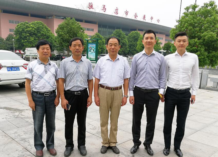 闫超会见王永斌王恺丰一行