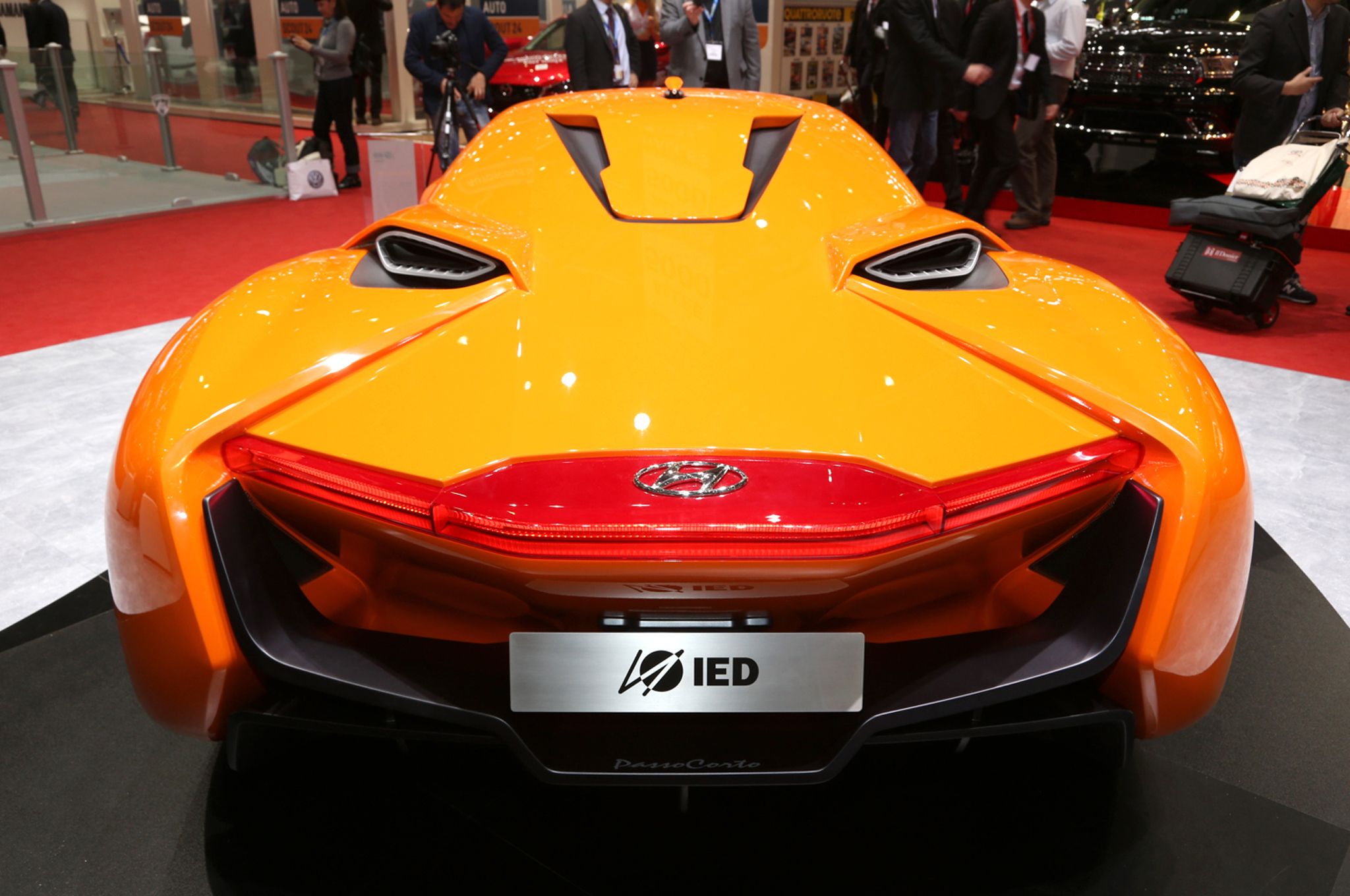 韩国现代后继无人了吗!搭载1.6t的发动机,就敢声称是超跑?