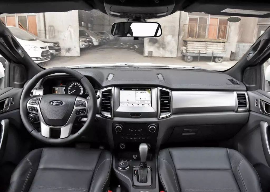 30万靠谱7座SUV，难道只有汉兰达、锐界二选一？