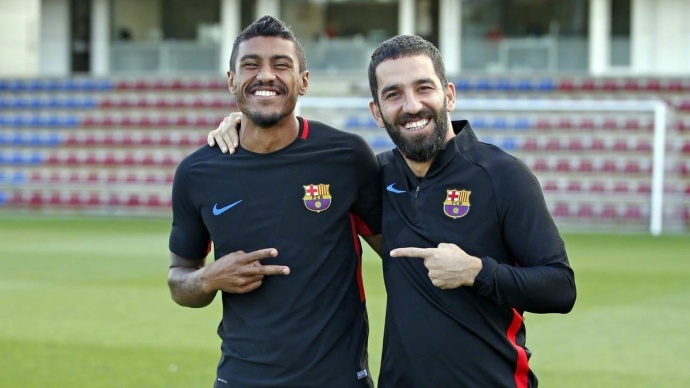 媒曝保利尼奥在巴萨更衣室人缘好