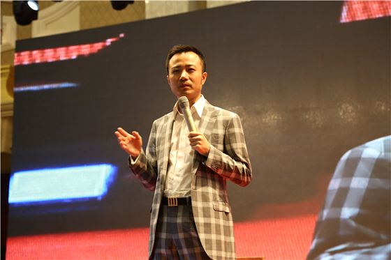 俞凌雄最新演讲 大佬们的六个技巧让企业活下去!