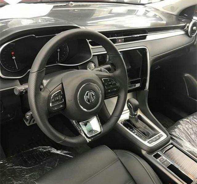 网红再次霸屏，最美互联网概念轿跑全新名爵6，年内上市！