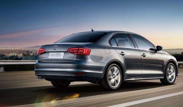 新款速腾变身宽体轿跑，配置大幅提升，采用独立悬挂，才13万