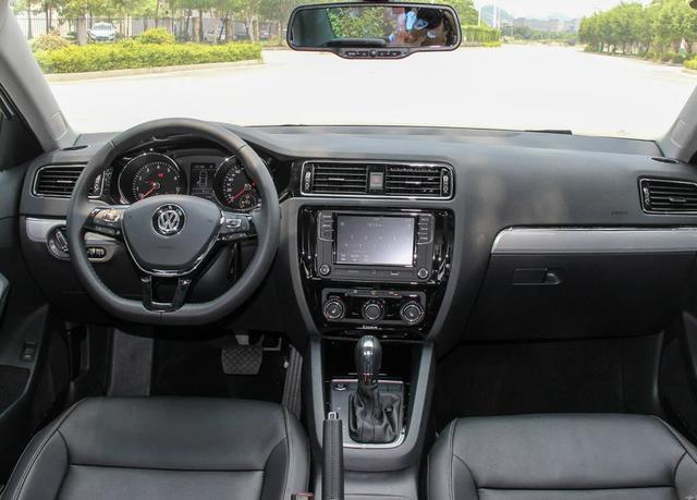 新款速腾变身宽体轿跑，配置大幅提升，采用独立悬挂，才13万