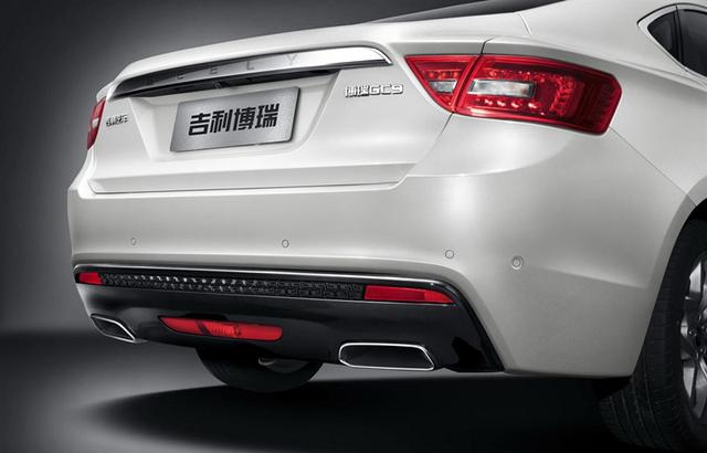 总销量超11万，这款国产轿车真的突破了自主品牌的天花板？