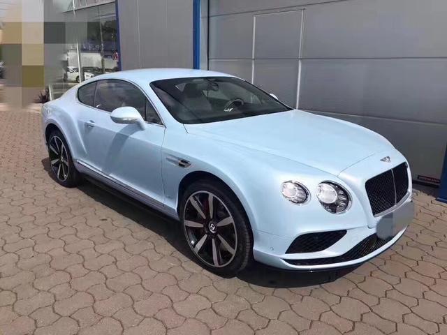 进口高配宾利欧陆gt湖水蓝外蓝白双拼内