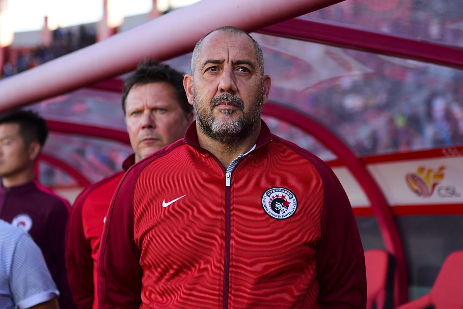 昔日亚洲霸主濒临降级,愚蠢炒掉功勋主帅终尝恶果|辽足|雷尼|降级