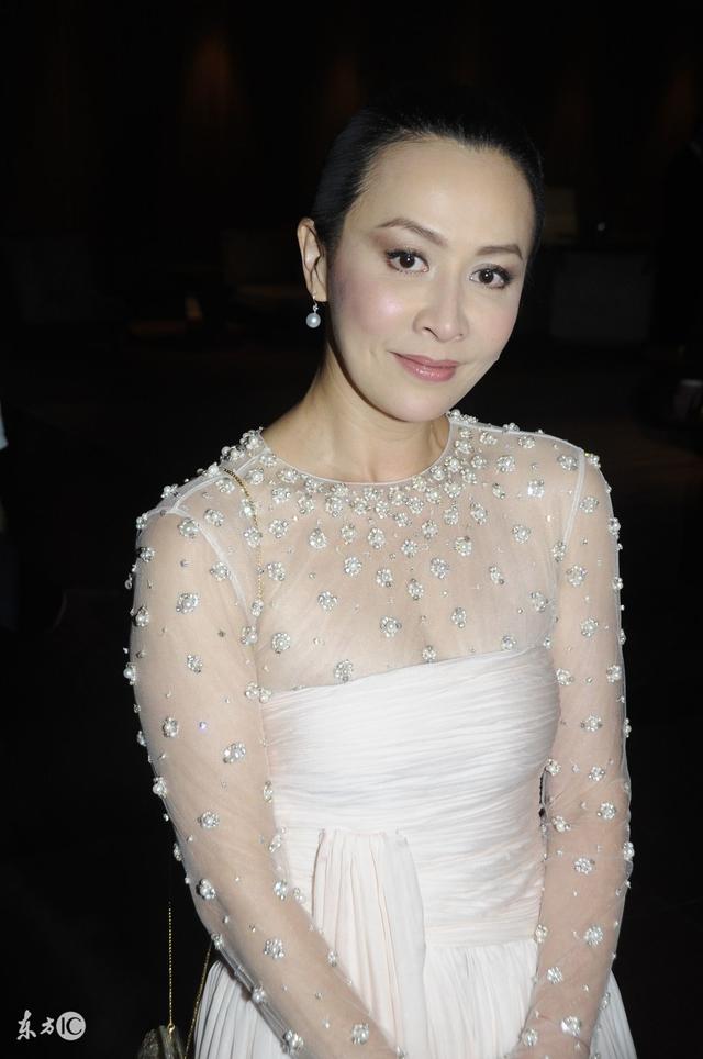 被李嘉欣插足恋情,退出娱乐圈嫁百亿太子爷,如今美过李嘉欣