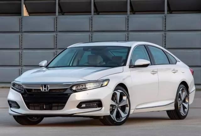 凯美瑞不温不火，本田雅阁在美国工厂下线，丰田章男还是输了