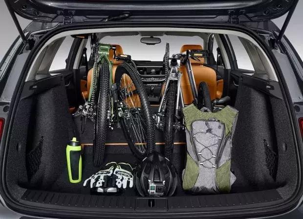 别克这款车在欧洲是畅销车型 在中国的销量是个位数