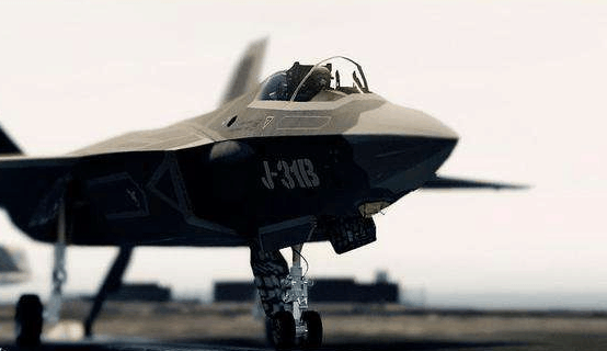 中国歼31b露出真面目, 起飞采用垂直起降, 美军都谈虎色变了