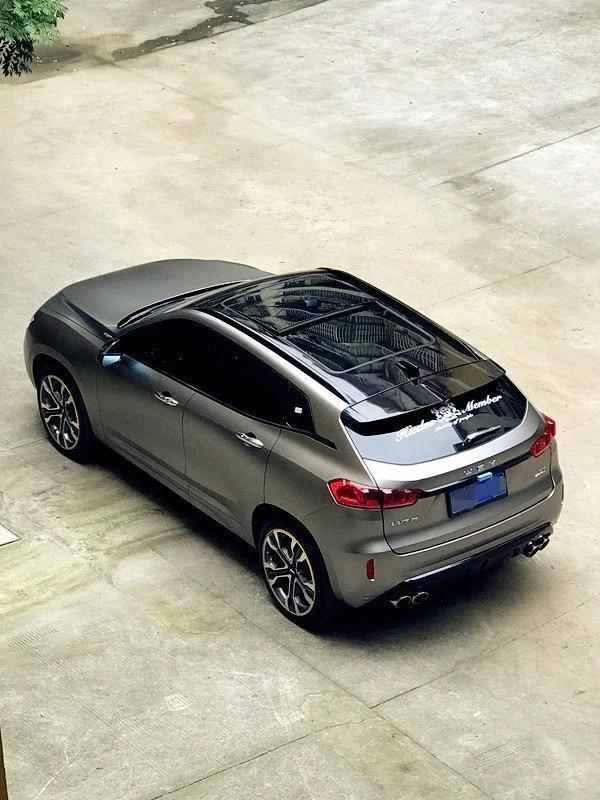 长城这款SUV，外观够漂亮而且内饰豪华，稍加改装比美路虎星脉