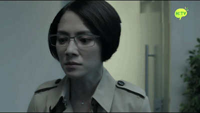 决心向宋漫山追究到底的样子《选战》中男主角宋漫山的扮演者廖启智