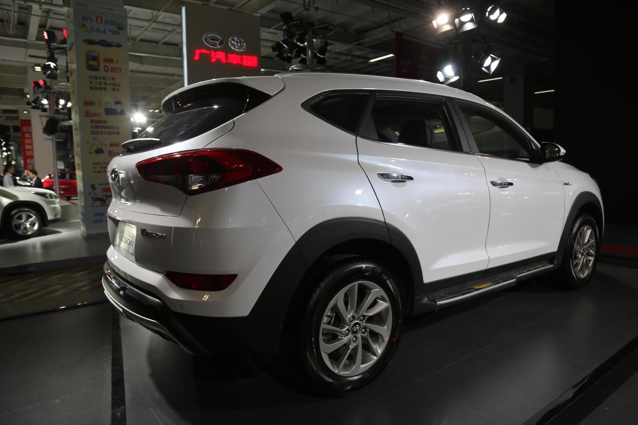 北京现代全新途胜，20万级别城市SUV，车展实拍！-新浪汽车