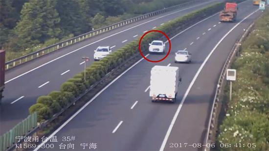 高速上走错道还不小心逆行了？不用慌，这样做就可以