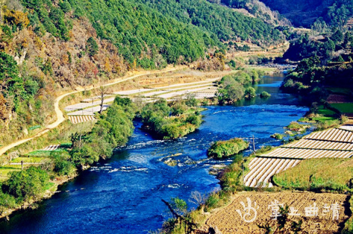 这个国庆,你自远行,我就呆在曲靖游山玩水