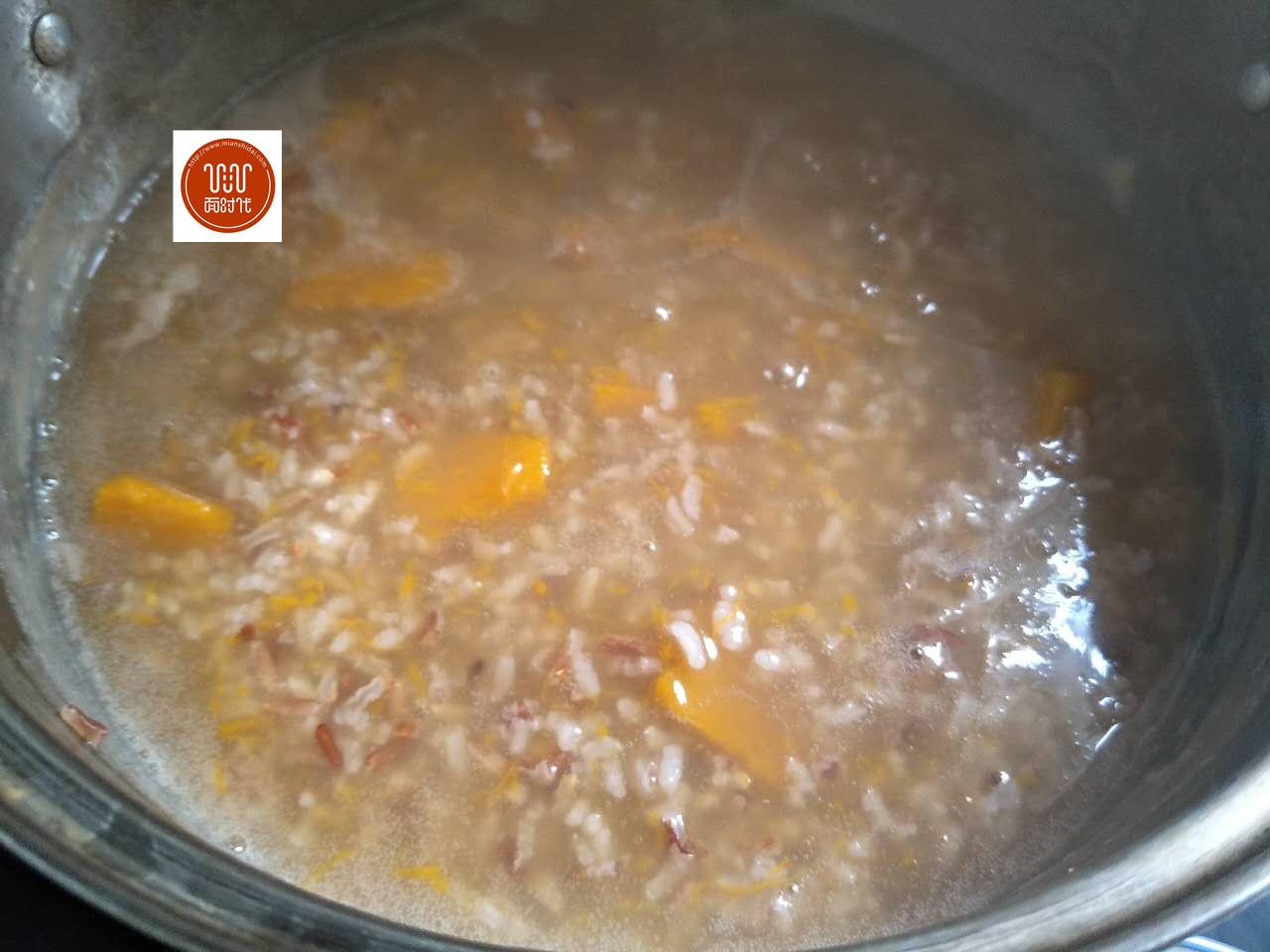 天凉了,用这三种食材一起煮粥,补钙补铁,孩子个头长得快!