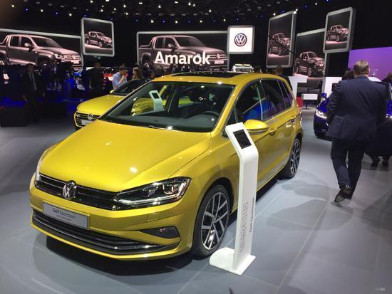 空间够优秀，操控是大众车的第一 比飞度还能漂移