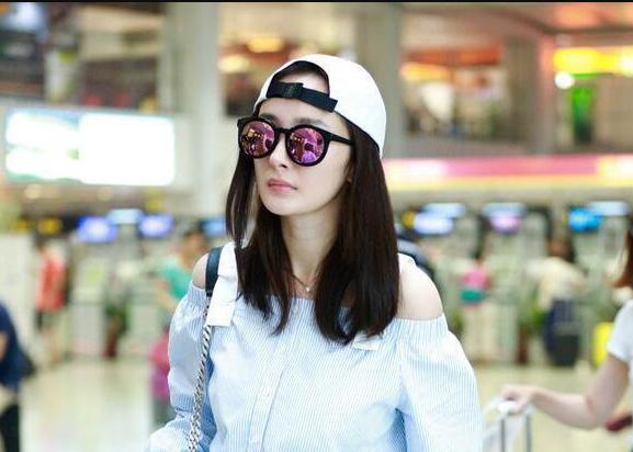 明星反戴帽子痞气十足,鹿晗赵丽颖配一脸